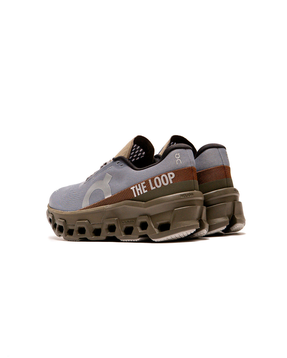 On Running x PLEASURES x The Loop WMNS Cloudmonster 2